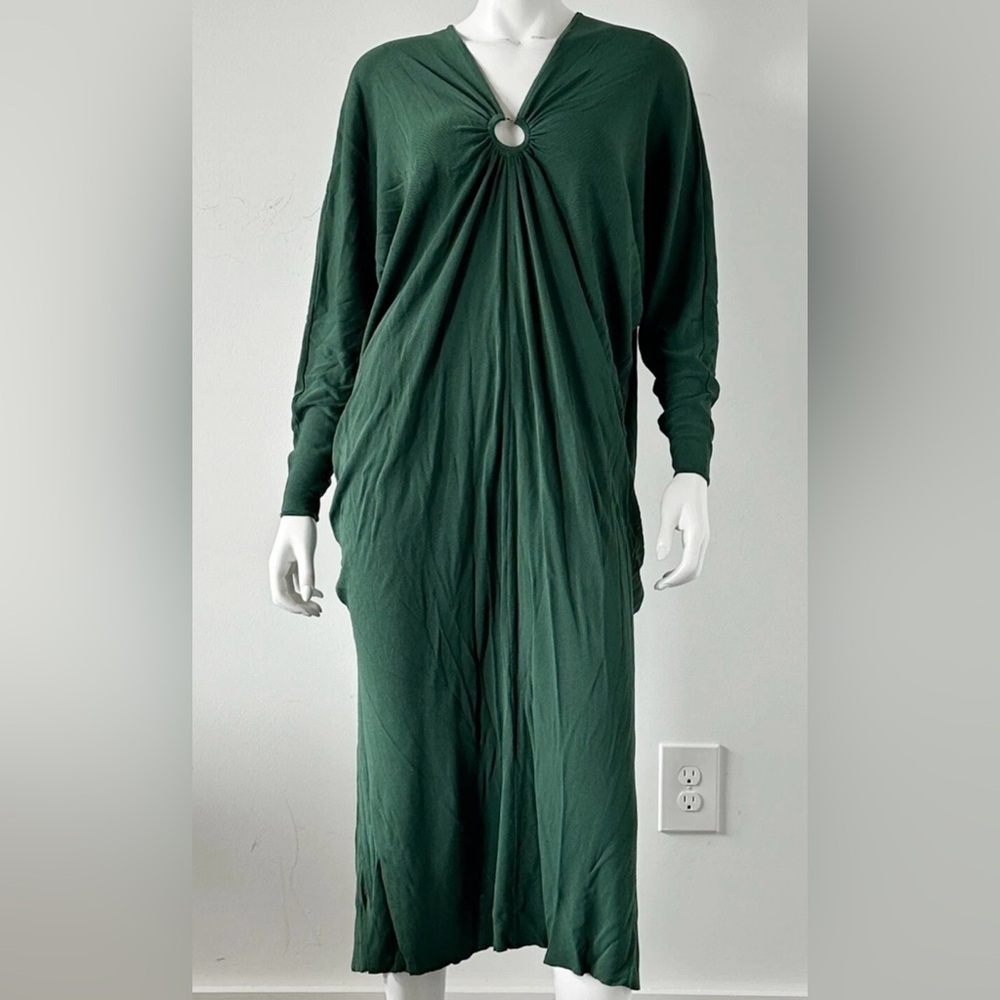 Zara Forest Green knit V-Neck Dress with gold ring detail. Size small.